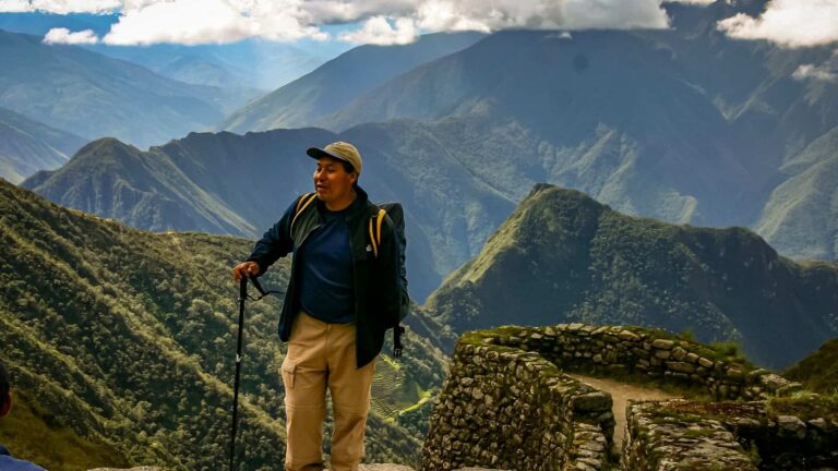 8 IMPRESSIVE INCA RUINS ALONG THE INCA TRAIL TO MACHUPICCHU