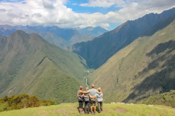 Group of travelers on the Inca Trail